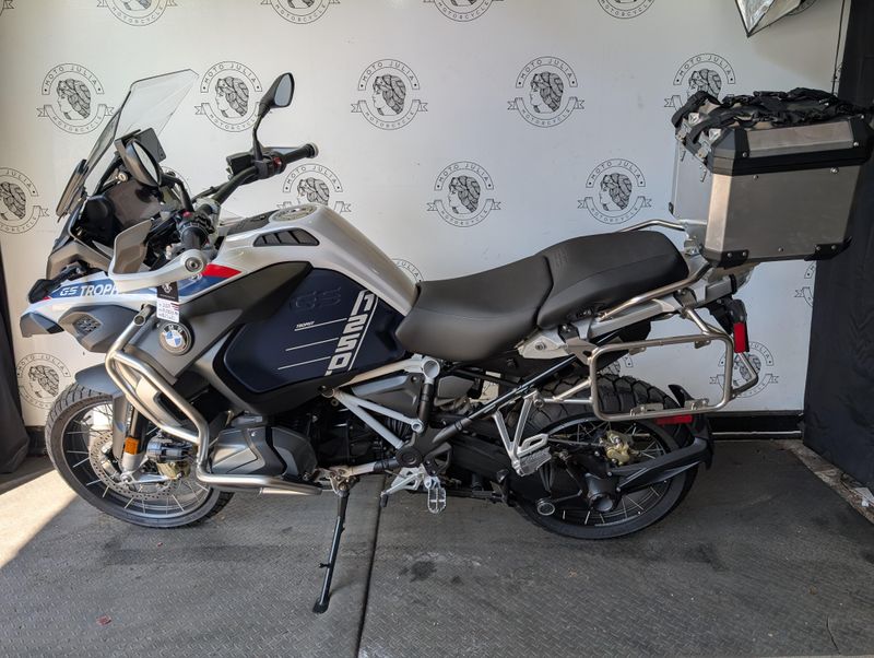 New 2024 BMW R 1250 GS Adventure 
