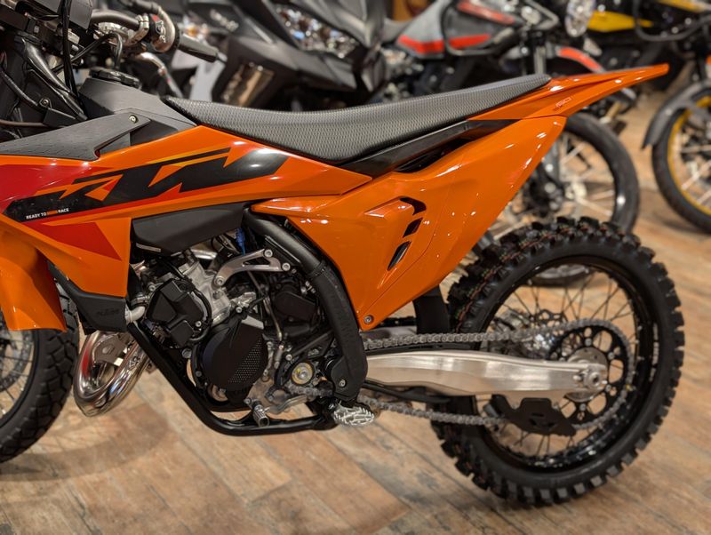 2025 KTM SX 150Image 3