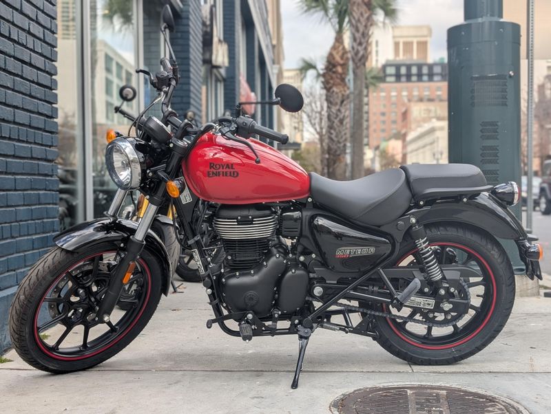 New 2024 Royal Enfield METEOR 350 