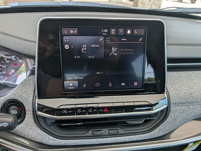2025 Jeep Compass Latitude 4x4Image 12