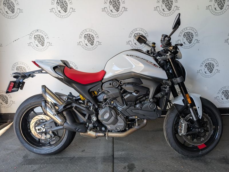 New 2024 Ducati MONSTER PLUS 