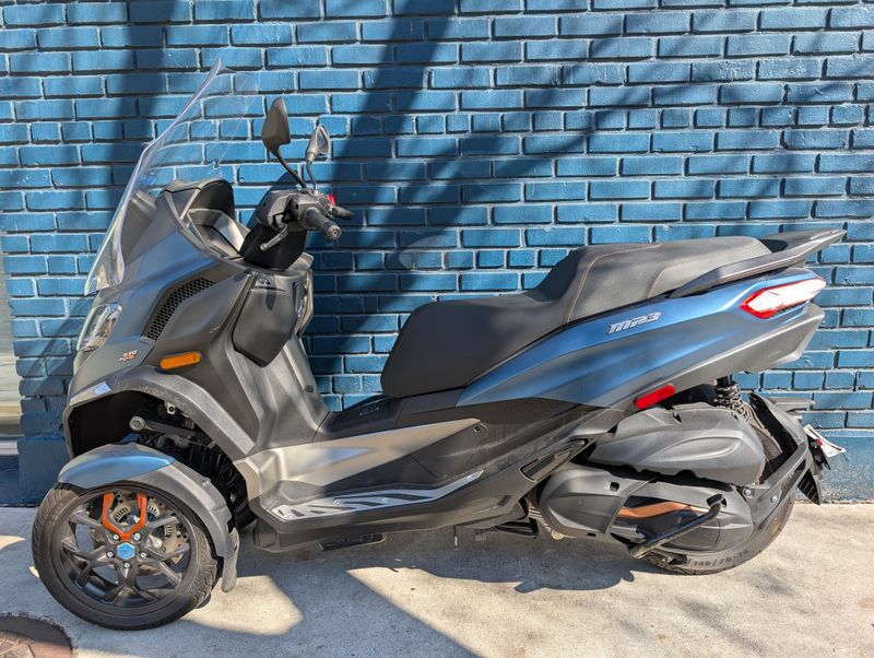 Used 2025 PIAGGIO MP3 530 EXCLUSIVE 