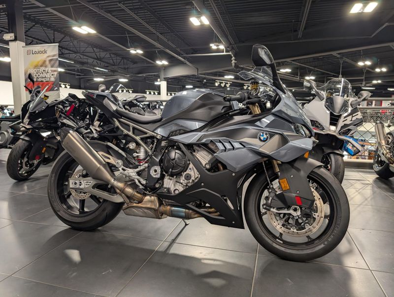 2025 BMW S 1000 RRImage 2