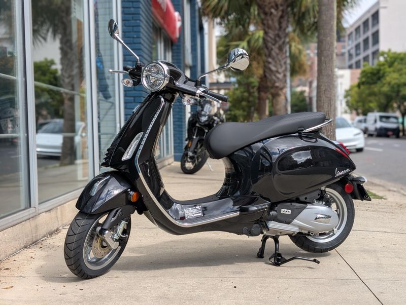 New 2025 Vespa PRIMAVERA 150CC 