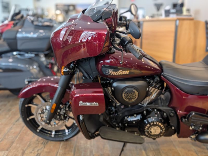 2024 Indian Motorcycle RoadmasterImage 2