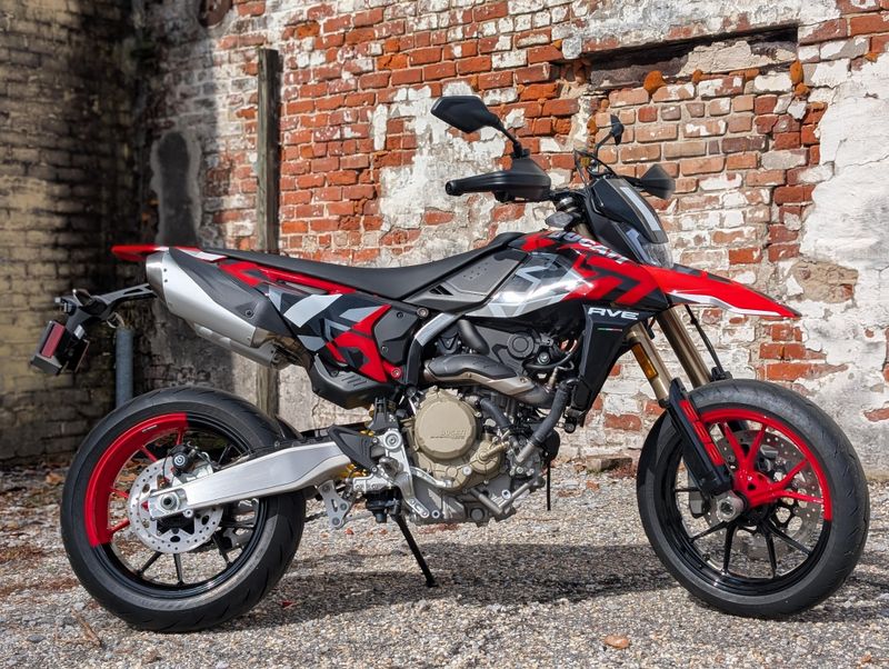 New 2026 Ducati HYPERMOTARD 698 RVE 