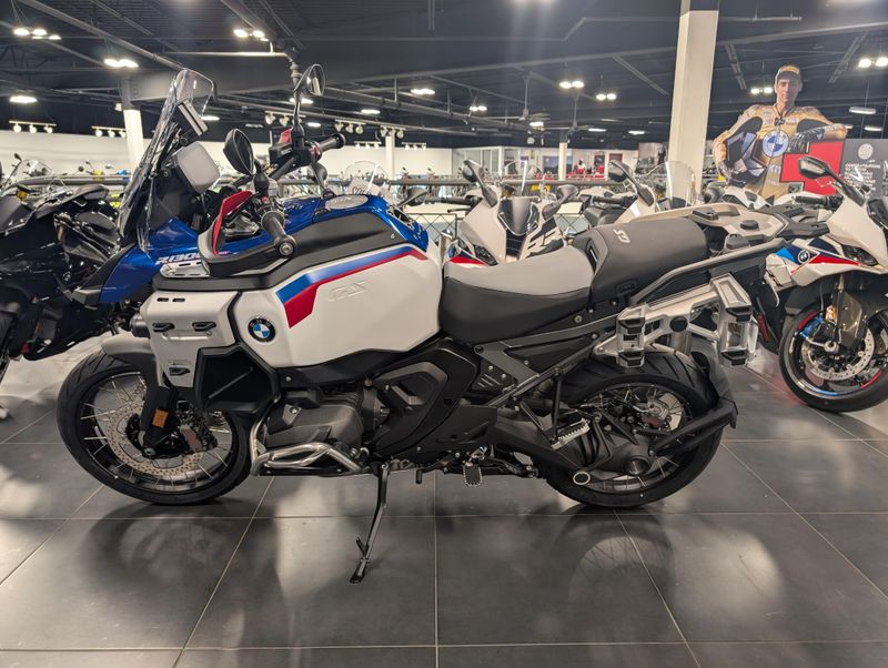 2025 BMW R 1300 GS ADVENTUREImage 2