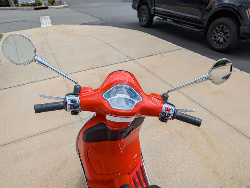 2024 Vespa PRIMAVERA 150Image 3