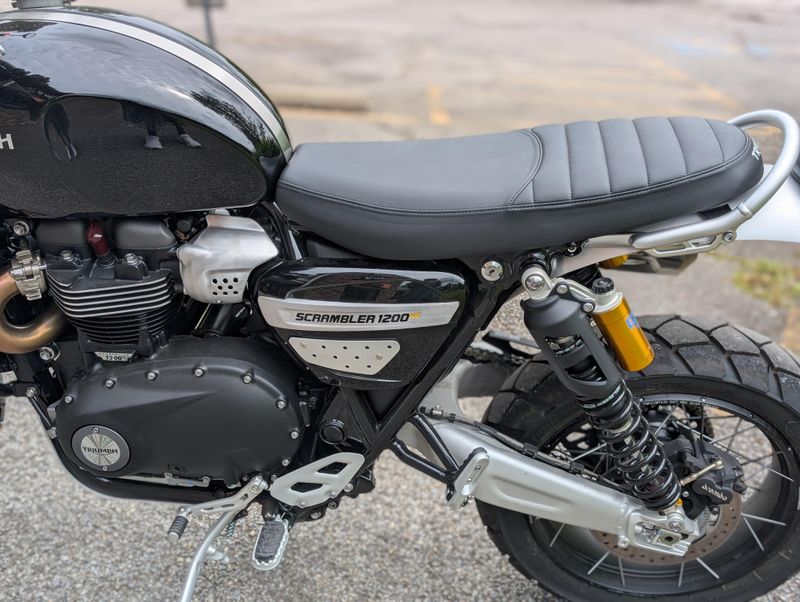 2023 Triumph Scrambler 1200 Custom in a Sapphire Black exterior color. Pitt Cycles (724) 779-1901 pixelmotiondemo.com 