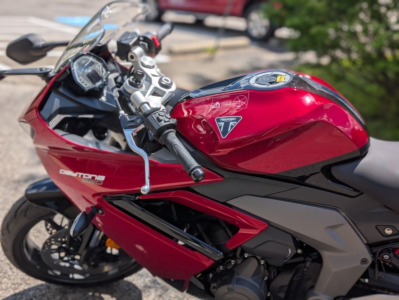 New 2025 Triumph Daytona 660 Image 3