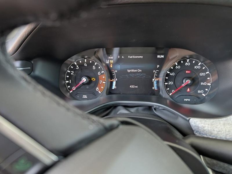 2025 Jeep Compass Latitude 4x4Image 11