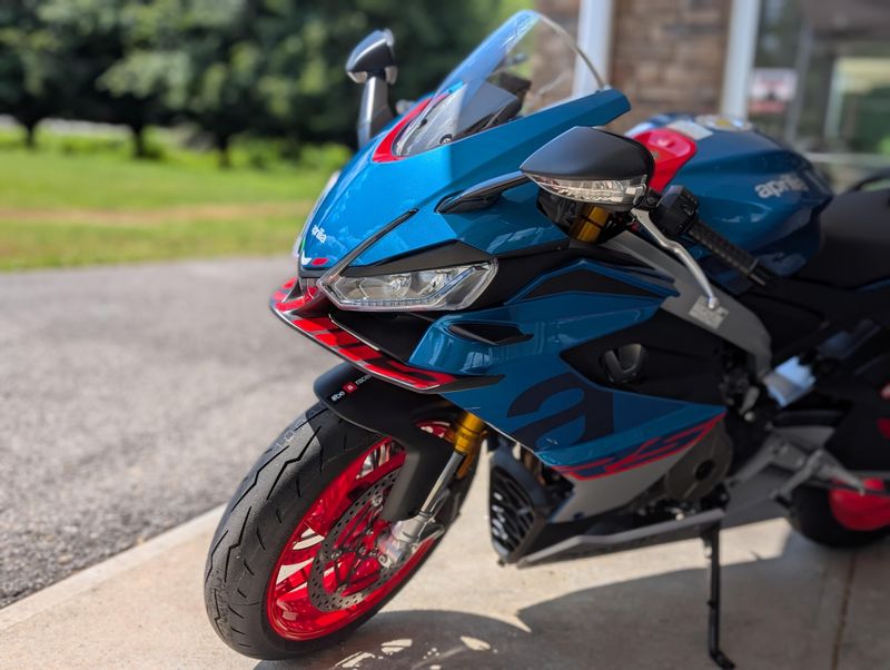 New 2027 Aprilia RS 660 Image 3