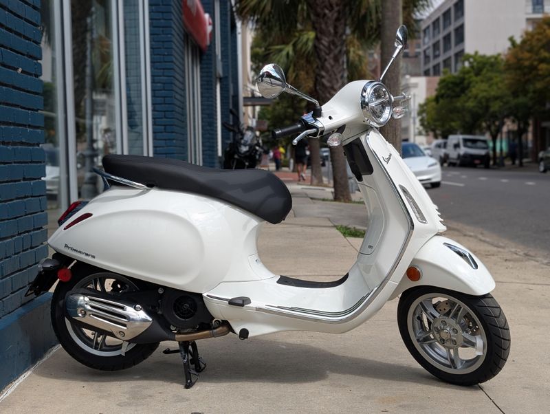 New 2025 Vespa PRIMAVERA 150CC 
