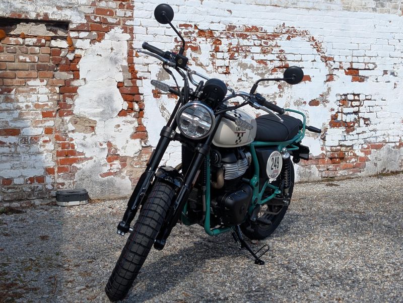 New 2026 Royal Enfield INT BEAR 650 