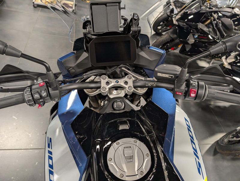 2025 BMW S 1000 XRImage 3
