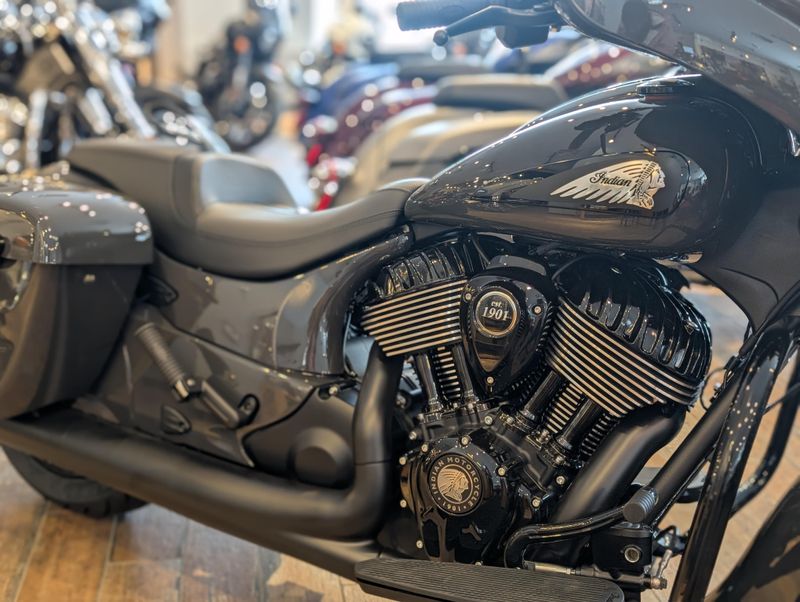 2024 Indian Motorcycle Chieftain  Dark HorseImage 5