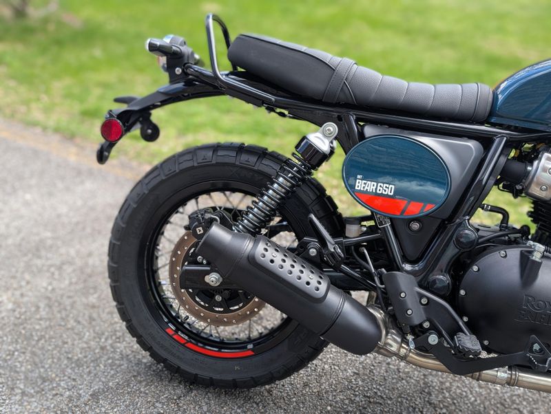 New 2025 Royal Enfield Bear 650 Image 3
