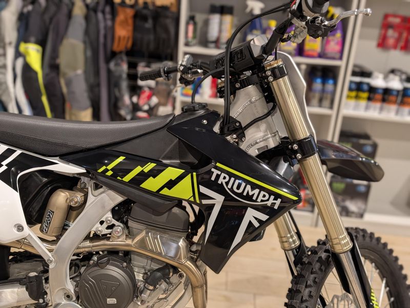 2024 Triumph TF 250-XImage 5