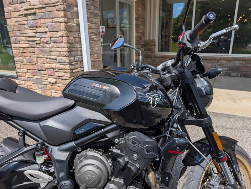 New 2026 Triumph Trident 800 Image 5