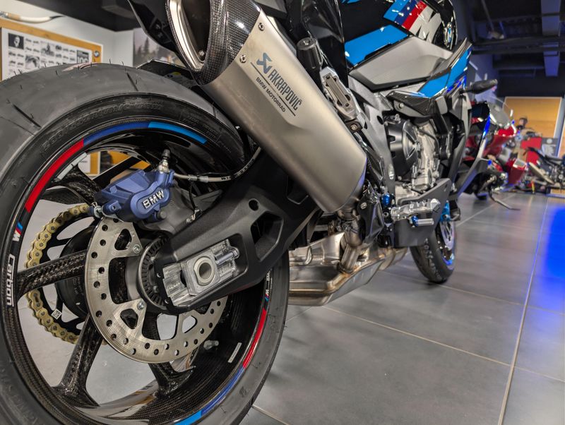 2026 BMW M 1000 XRImage 4