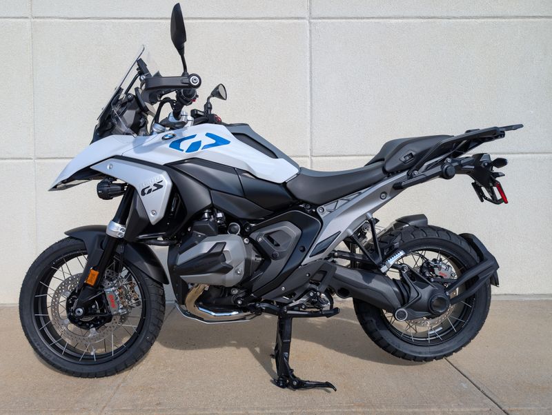 2025 BMW R 1300 GSImage 2