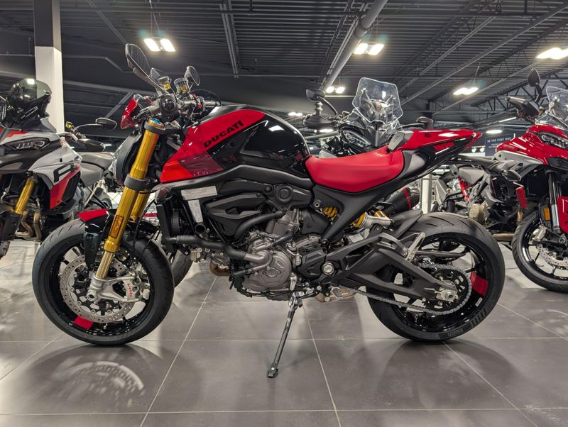 2025 Ducati MONSTER SPImage 3