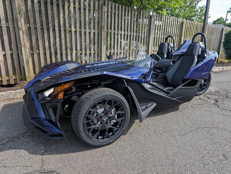 2024 Polaris SLINGSHOT SL AUTODRIVEImage 1