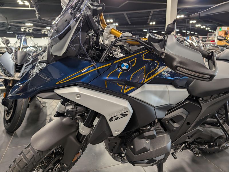 2026 BMW R 1300 GSImage 6