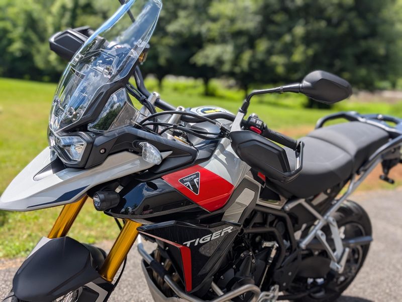 New 2025 Triumph Tiger 900 Rally Pro Image 3