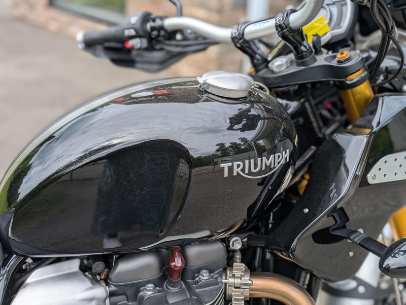 2023 Triumph Scrambler 1200 Custom in a Sapphire Black exterior color. Pitt Cycles (724) 779-1901 pixelmotiondemo.com 