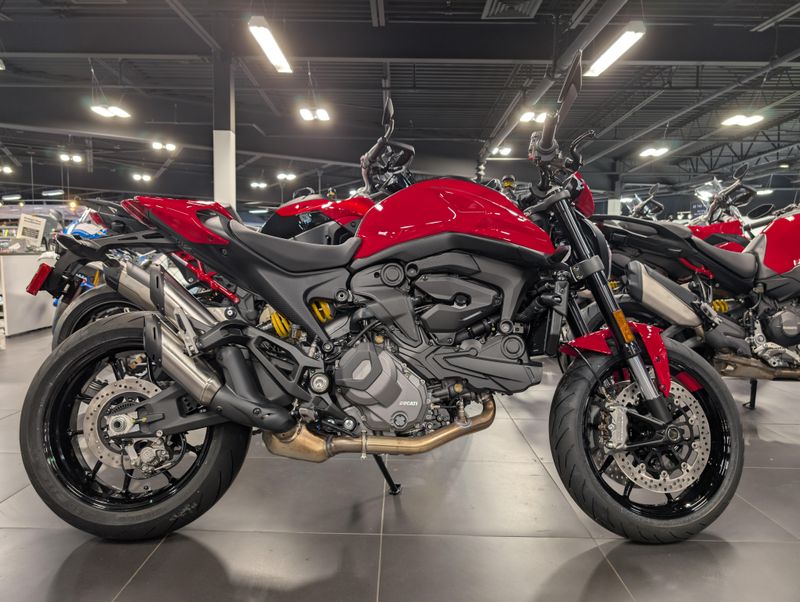 2025 Ducati MONSTER PLUSImage 1
