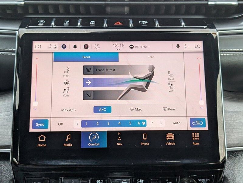 2021 Jeep Grand Cherokee Overland photo 27