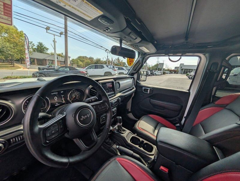 2021 Jeep Gladiator Willys photo 5