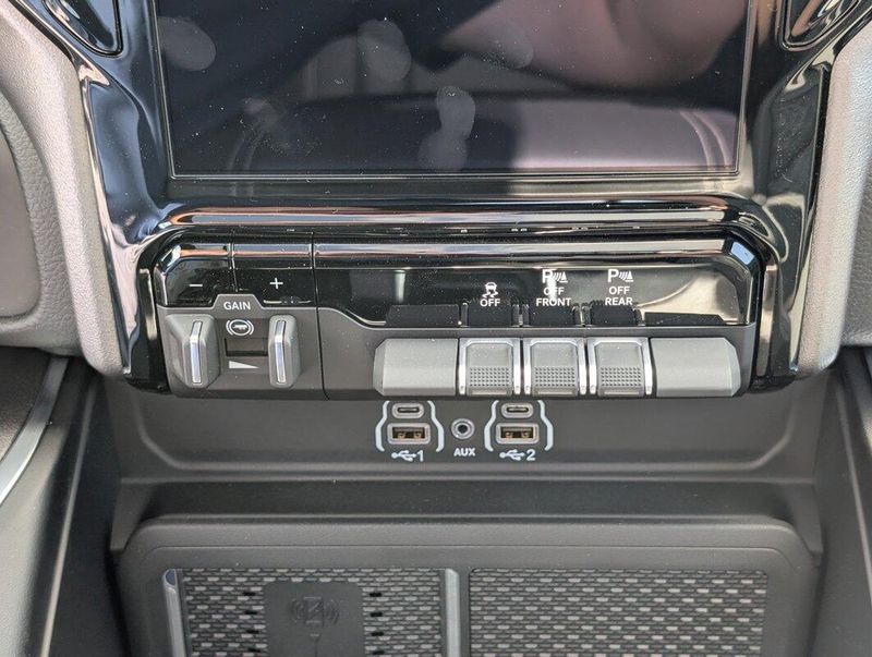 2026 Ram 1500 Big Horn photo 20