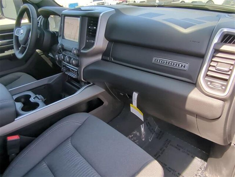 2023 RAM 1500 Big Horn Crew Cab 4x4 5