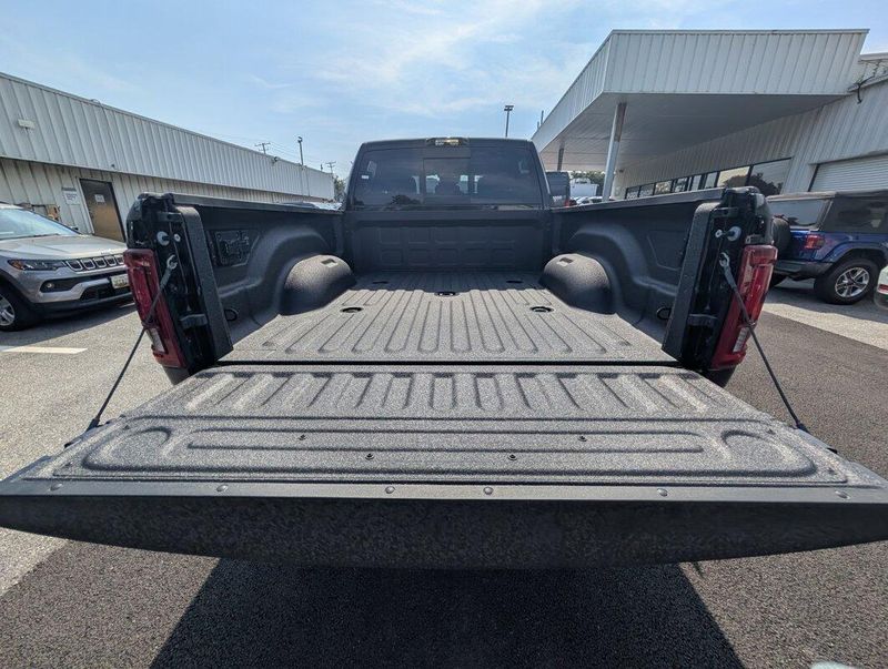 2026 Ram 2500 Big Horn photo 4