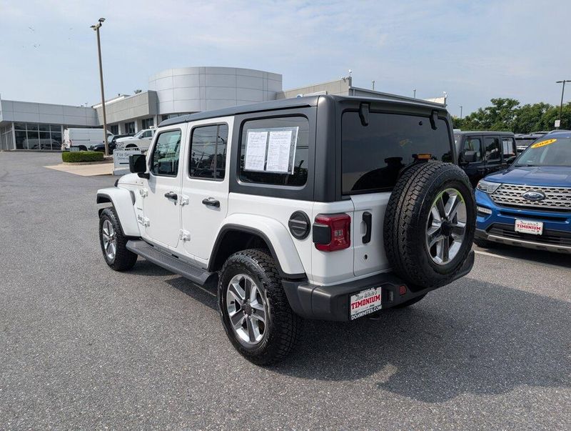 2020 Jeep Wrangler Unlimited Sahara photo 24