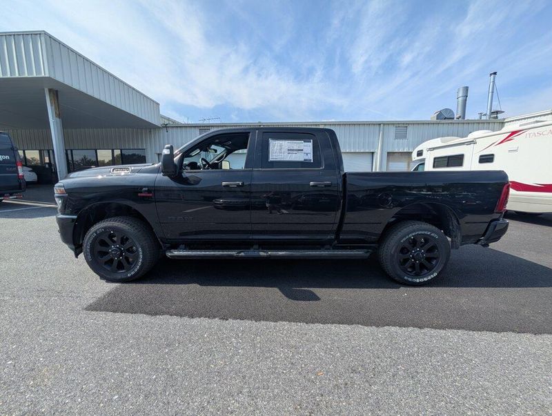 2026 Ram 2500 Big Horn photo 19