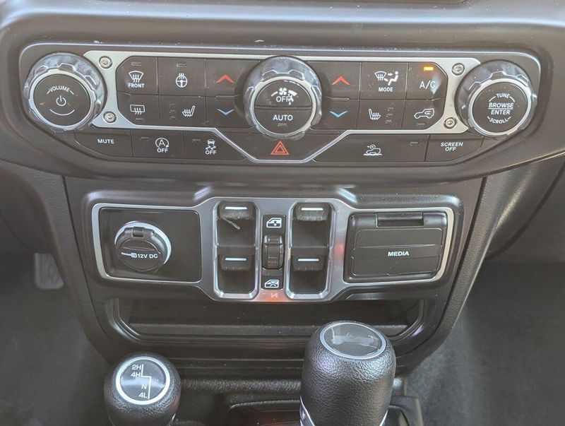 2022 Jeep Wrangler Unlimited Sport S photo 15