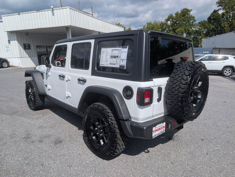 2025 Jeep Wrangler Willys photo 22