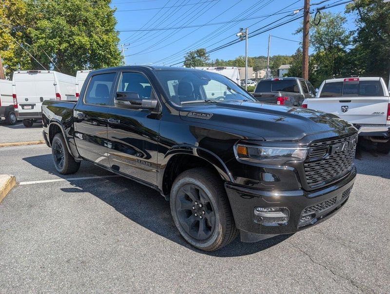 2025 Ram 1500 Big Horn photo 28