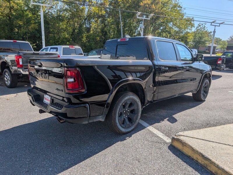 2025 Ram 1500 Big Horn photo 26