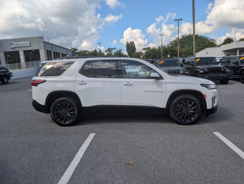 2022 Chevrolet Traverse RS photo 31