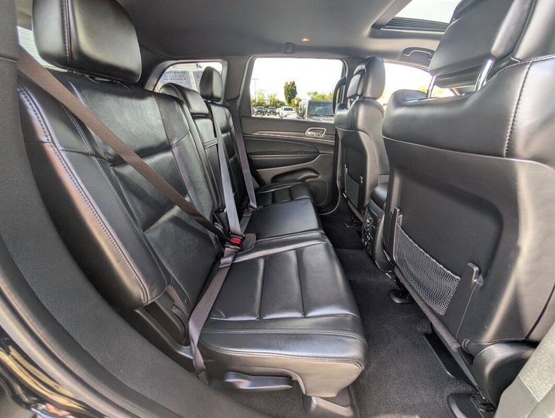 2021 Jeep Grand Cherokee Limited photo 4