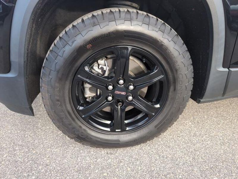 2023 Gmc Acadia AT4 photo 3