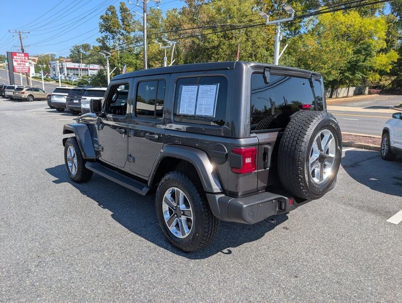 2021 Jeep Wrangler Unlimited Sahara photo 22