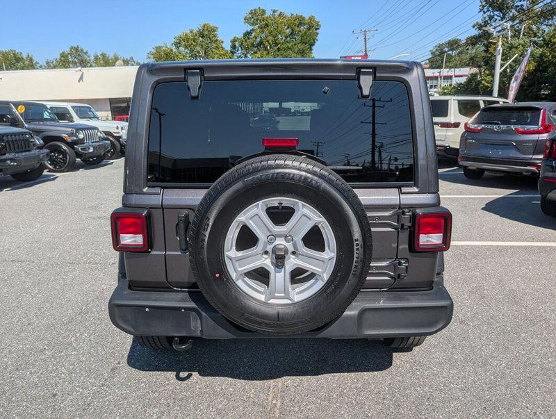 2022 Jeep Wrangler Unlimited Sport S photo 23