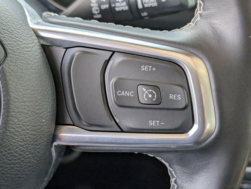 2021 Jeep Wrangler 4xe Unlimited Rubicon High Tide photo 13