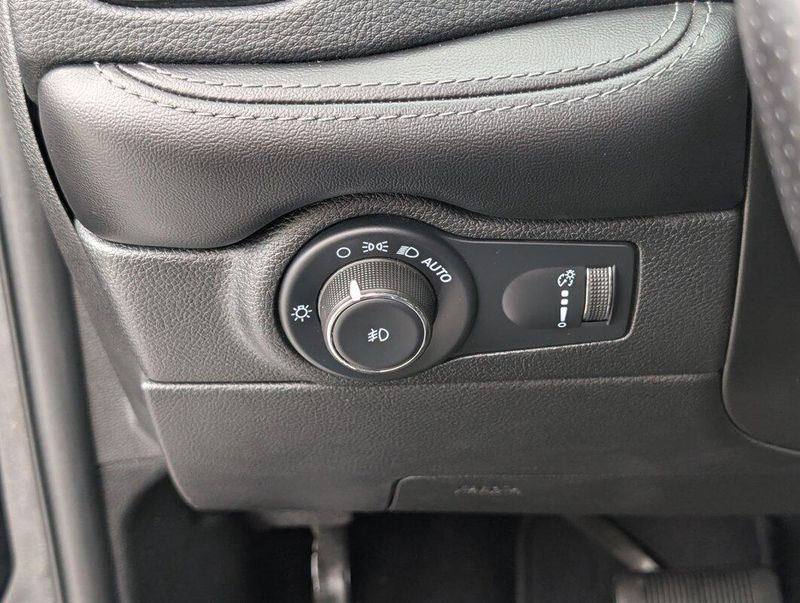 2022 Dodge Durango GT Plus photo 15