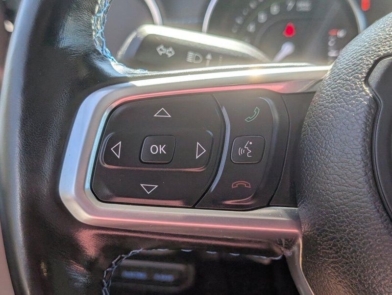 2022 Jeep Wrangler 4xe Unlimited Rubicon photo 8